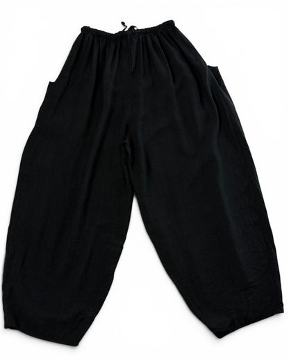 MAXOU - PANTALON NOIR COUPE BARREL FLUIDE TAILLE 48 A 54