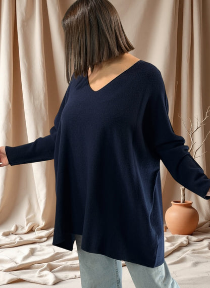 PAOLA - PULL OVERSIZE MARINE JUSQU'A LA TAILLE 54/56