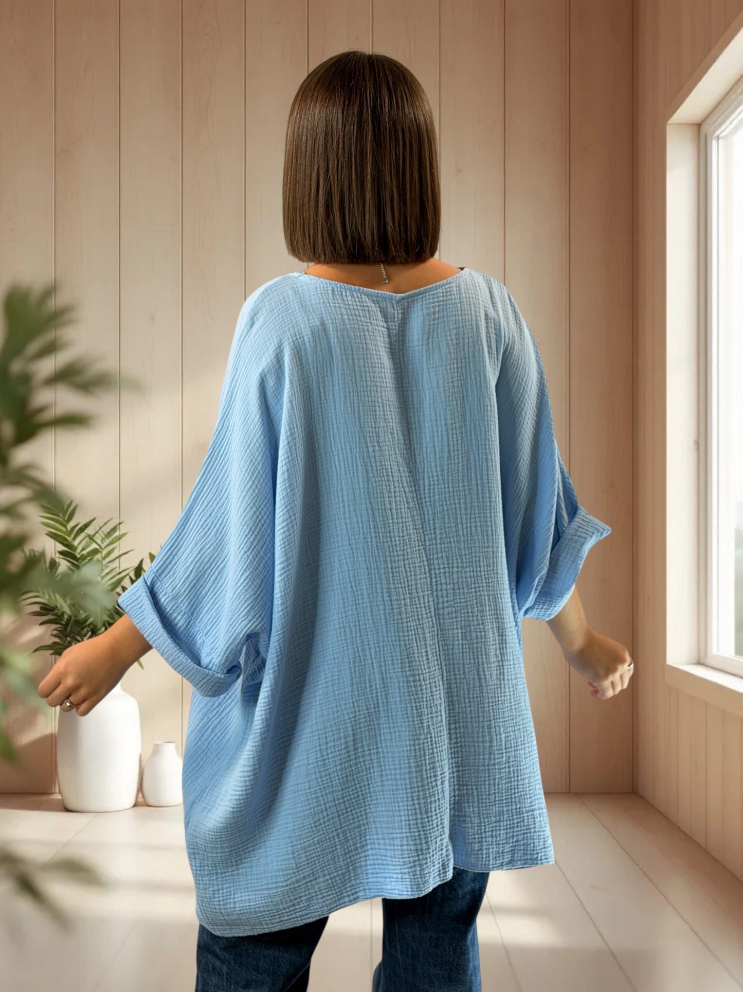 ANAIS - TUNIQUE OVERSIZE BLEUE CIEL EN GAZE DE COTON JUSQU'A LA TAILLE 58