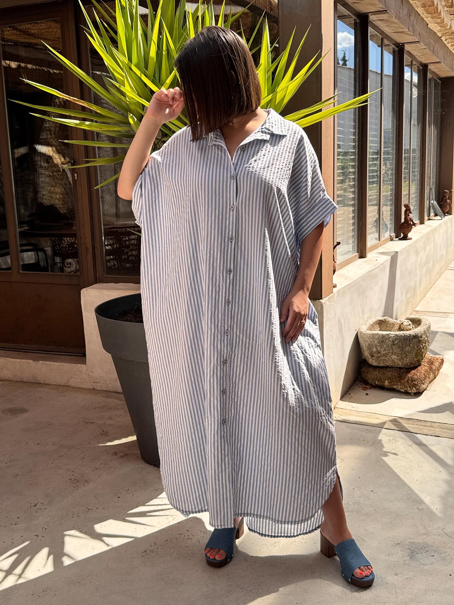 DELICE - ROBE OVERSIZE A RAYURE BLEUE JUSQU'A LA TAILLE 54