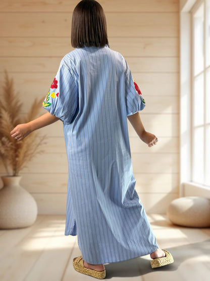 ELVIRA - ROBE OVERSIZE A RAYURE BLEUE JUSQU'A LA TAILLE 50/52
