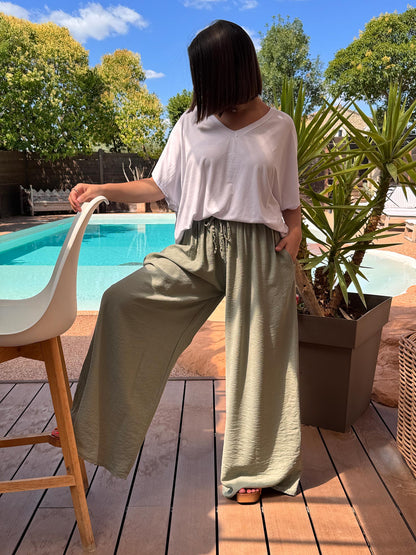 HUGO - PANTALON FLUIDE KAKI TAILLE 46/48 A 54