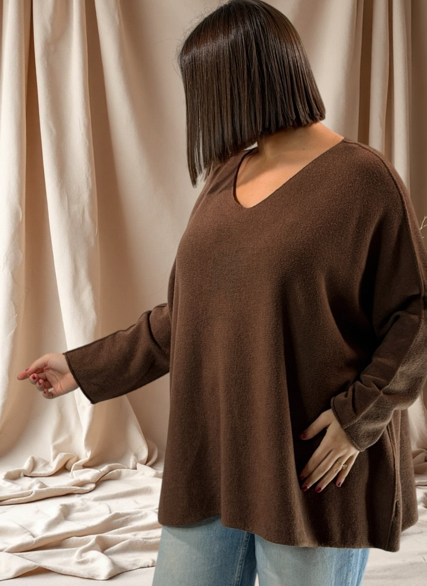 PAOLA - PULL OVERSIZE MARRON JUSQU'A LA TAILLE 54/56
