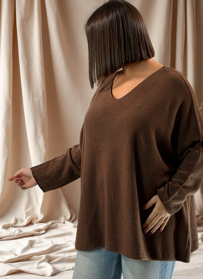 PAOLA - PULL OVERSIZE MARRON JUSQU'A LA TAILLE 54/56