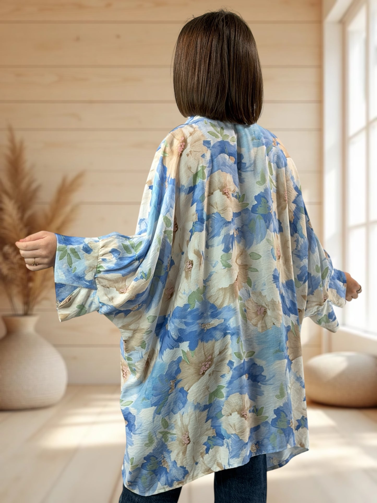 EMILIE  - TUNIQUE OVERSIZE BLEUE A MOTIF JUSQU'A LA TAILLE 60