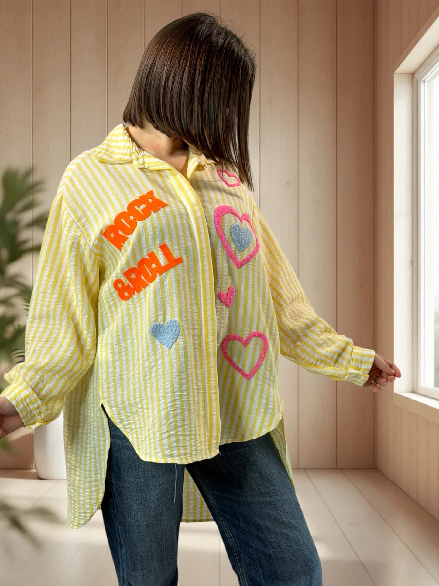 SOPHIE - CHEMISE OVERSIZE A RAYURE JAUNE JUSQU'A LA TAILLE 50