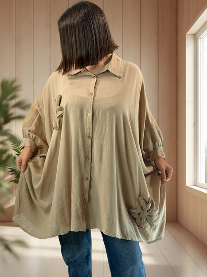 CASTILLE  - TUNIQUE OVERSIZE CAMEL AVEC FLEUR EN CROCHET JUSQU'A LA TAILLE 58