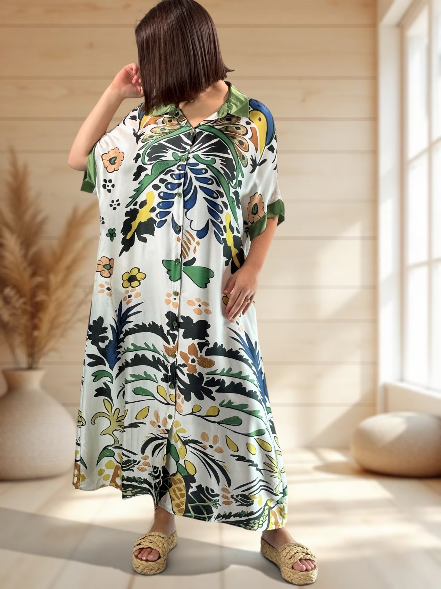 MARGOT - ROBE SOYEUSE BEIGE A MOTIF JUSQU'A LA TAILLE 50