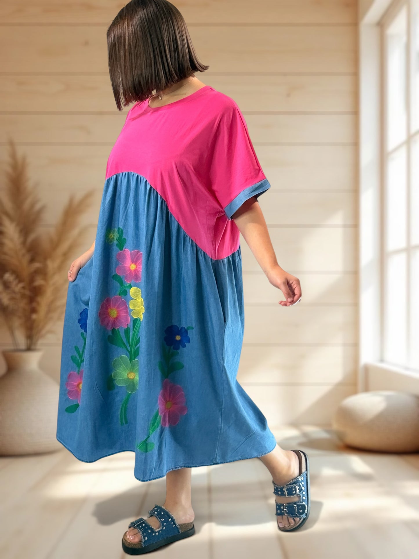 DEBORAH - ROBE OVERSIZE BRODEE JUSQU'A LA TAILLE 56