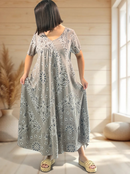 ADELE - ROBE LONGUE MOKA A MOTIF JUSQU'A LA TAILLE 52