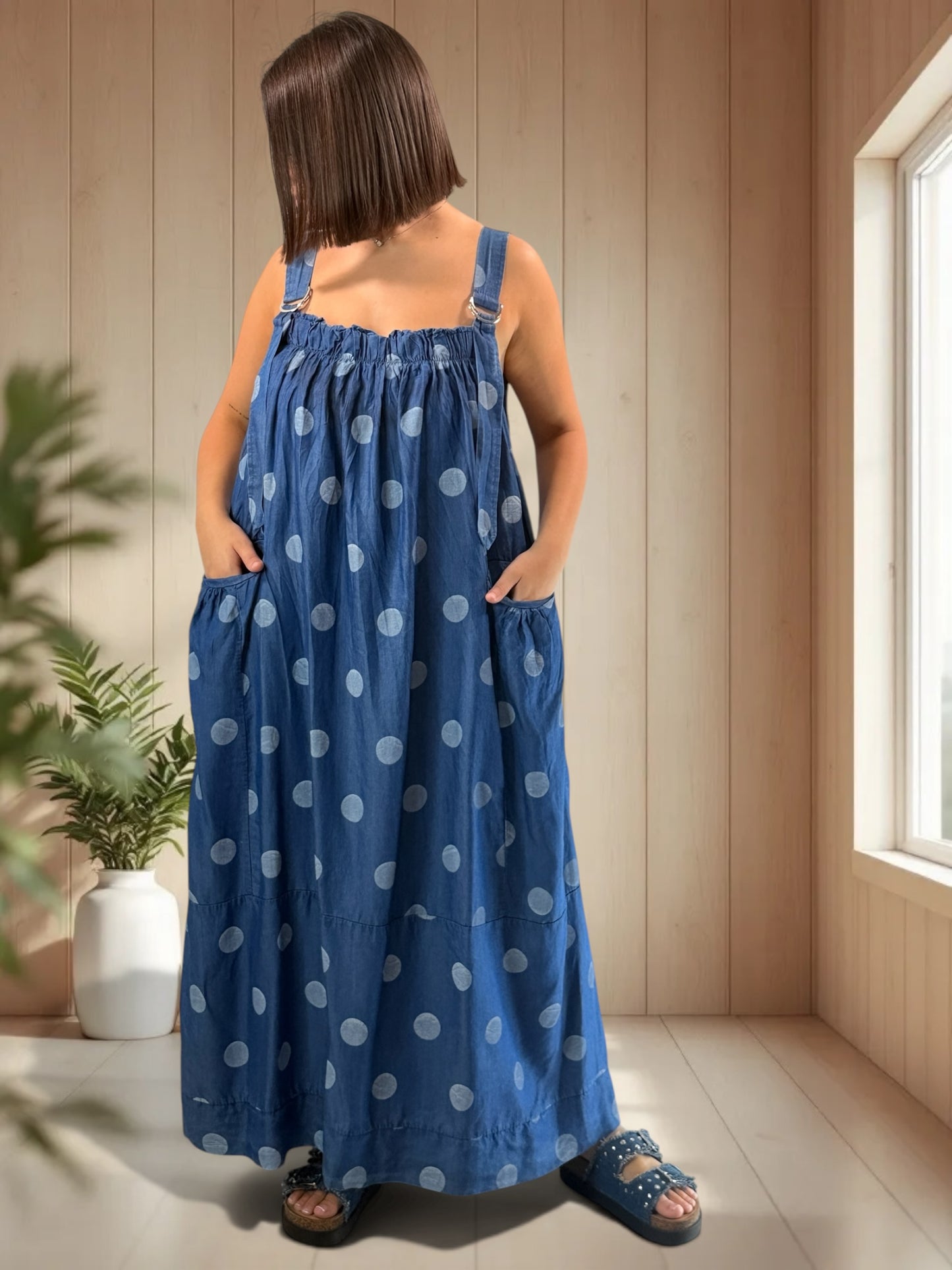 MADYSON - ROBE TABLIER EN JEAN LYOCELL JUSQU'A LA TAILLE 56