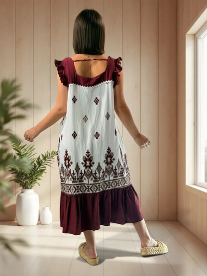 CAPRI - ROBE CREME BRODEE JUSQU'A LA TAILLE 48
