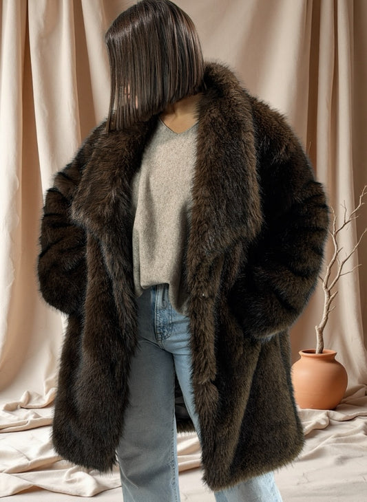 ASPEN - VESTE MARRON OVERSIZE EN FAUSSE FOURRURE JUSQU'A LA TAILLE 48