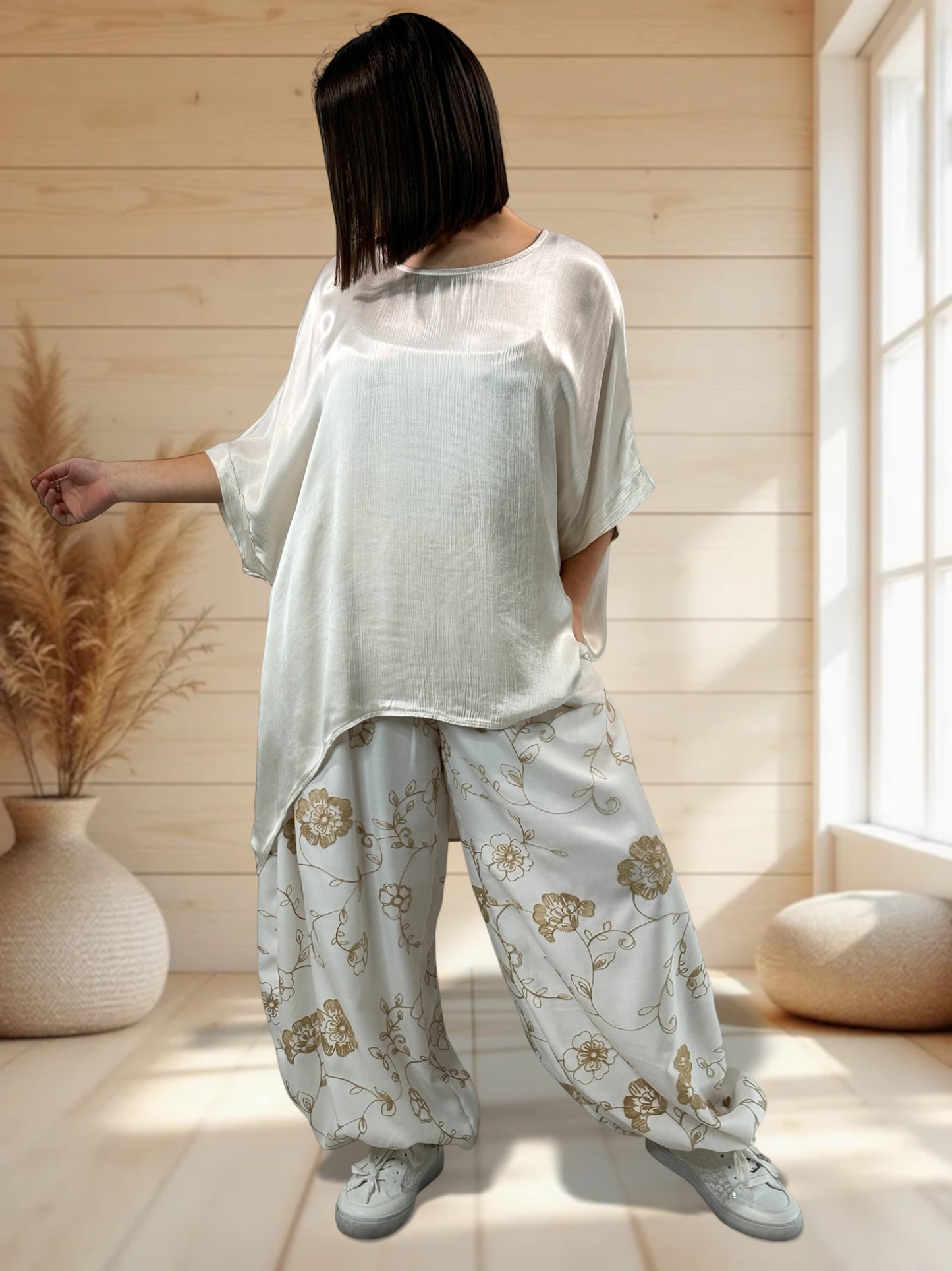 JOY  - TUNIQUE OVERSIZE BLANC CASSE JUSQU'A LA TAILLE 56