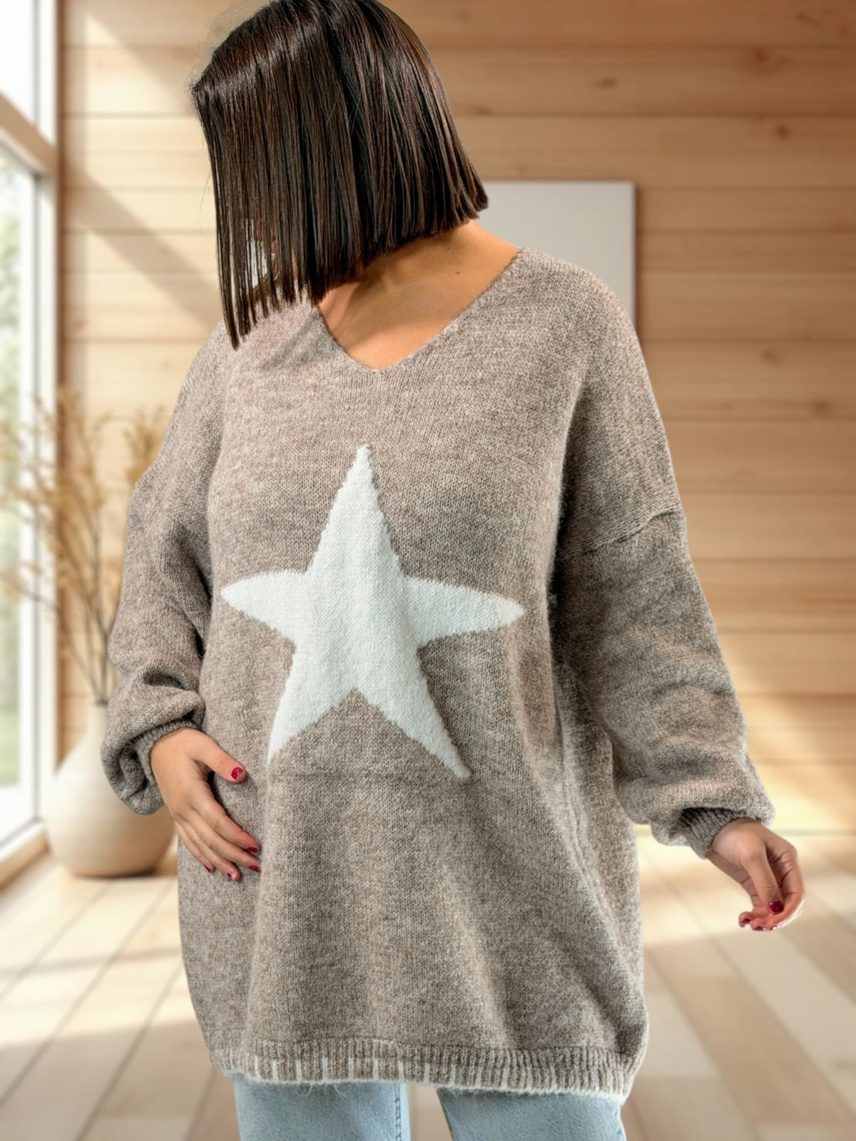 ROSALIA - PULL OVERSIZE TAUPE MOTIF ETOILE JUSQU'A LA TAILLE 54