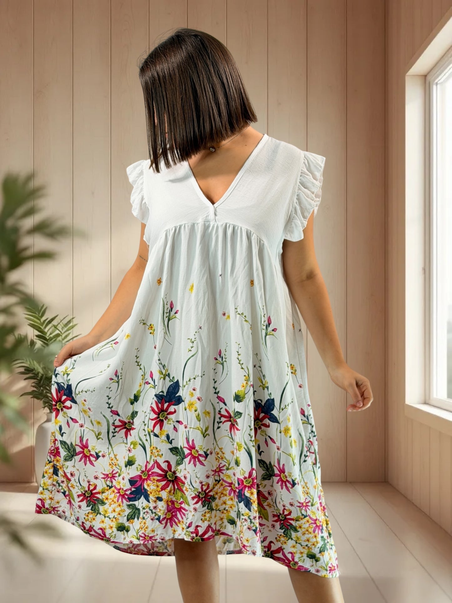 OLYMPE - ROBE BLANCHE A FLEUR JUSQU'A LA TAILLE 50