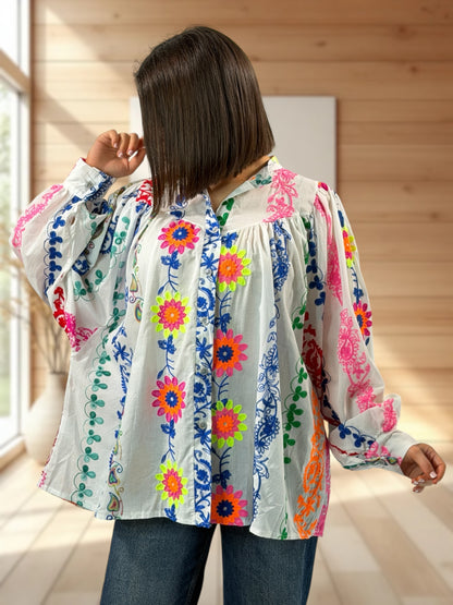 PEGGY  - BLOUSE BRODEE JUSQU'A LA TAILLE 54