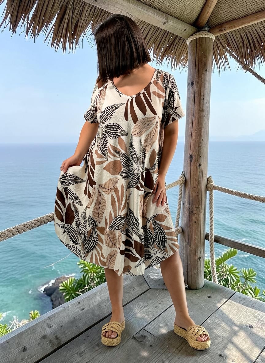 FLAURIANE - ROBE BEIGE A MOTIF FLORAL JUSQU'A LA TAILLE 50/52