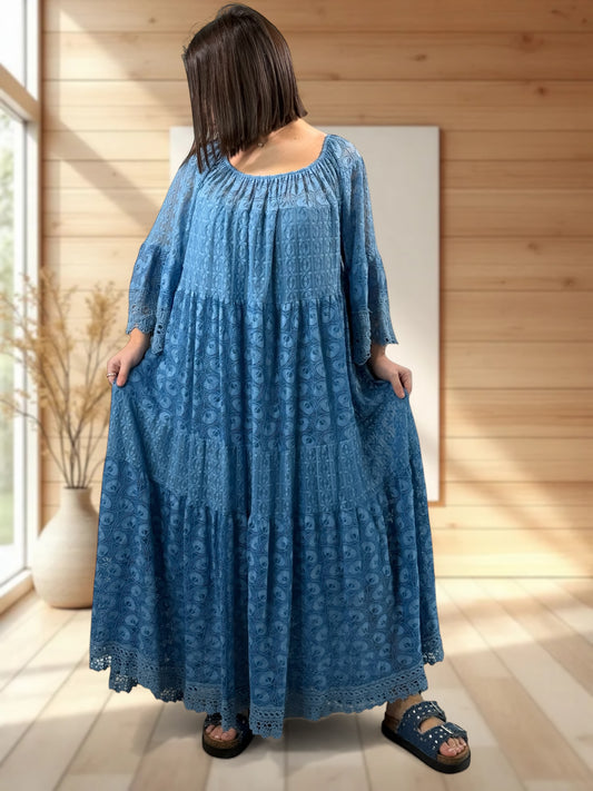 CANNES - ROBE LONGUE BLEUE EN DENTELLE JUSQU'A LA TAILLE 54/56
