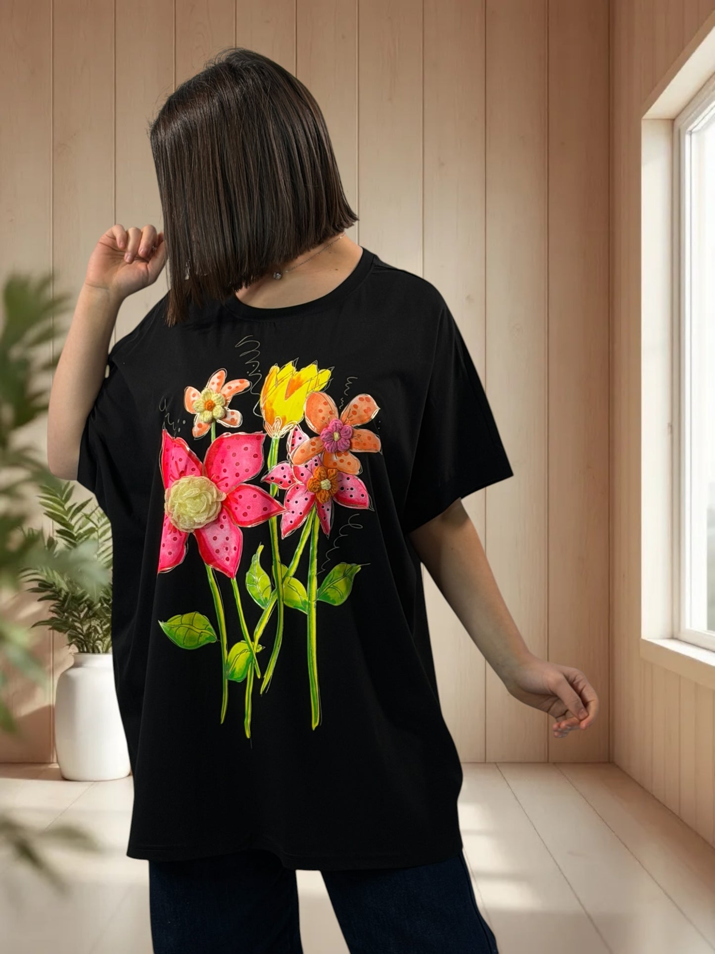 LIVIA - T-SHIRT OVERSIZE NOIR A MOTIF TAILLE JUSQU'A LA TAILLE 46/48 A 56