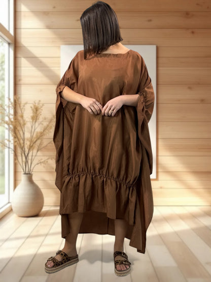 AMANDINE - ROBE OVRSIZE MARRON JUSQU'A LA TAILLE 54