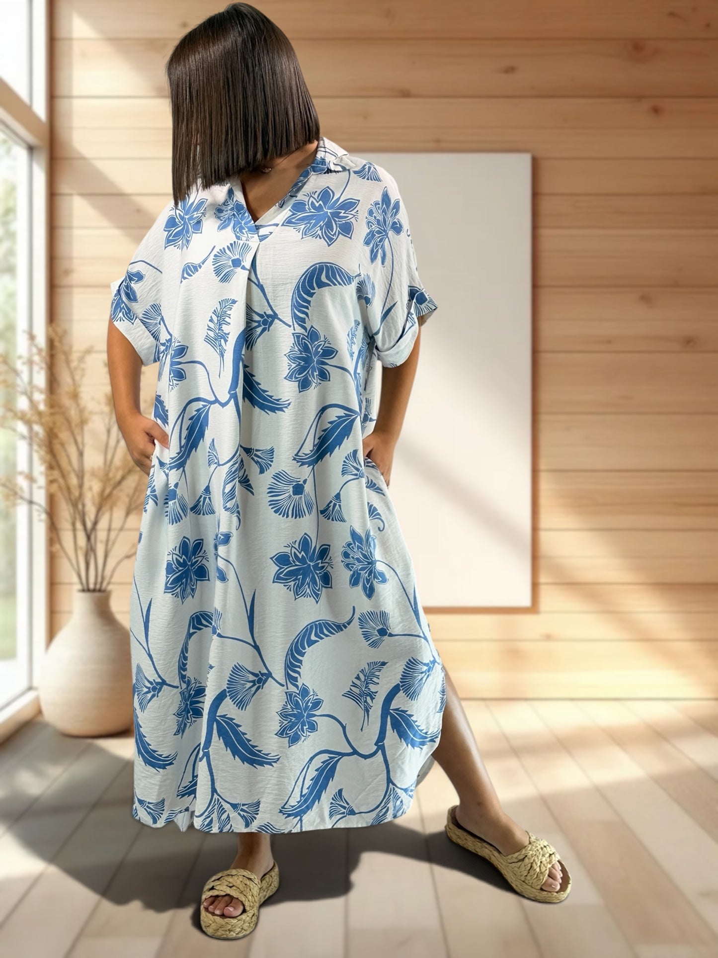 ISABELLA - ROBE OVERSIZE MOTIF BLEU CIEL JUSQU'A LA TAILLE 54