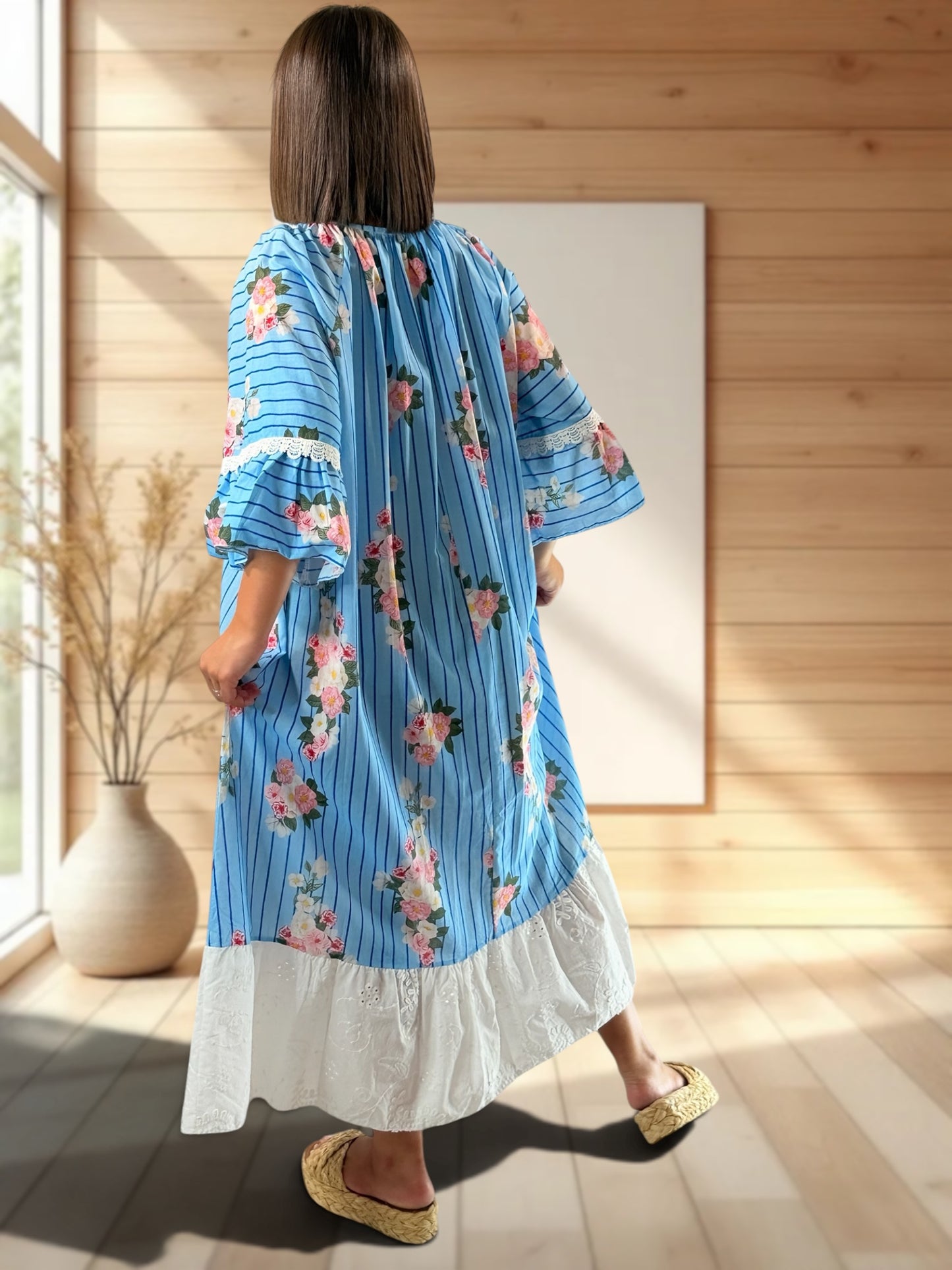 KELLY - ROBE LONGUE VOLANT EN BRODERIE ANGLAISE JUSQU'A LA TAILLE 54