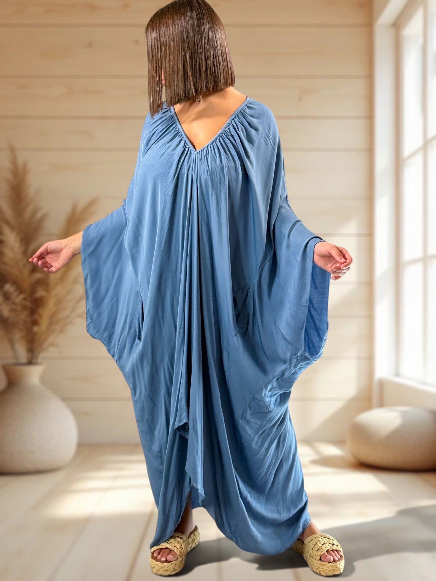 BARBARA - ROBE OVERSIZE BLEUE JUSQU'A LA TAILLE 60