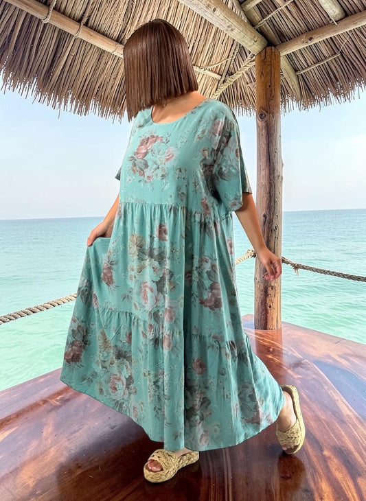 NINA - ROBE LONGUE CELADON A FLEUR JUSQU'A LA TAILLE 52