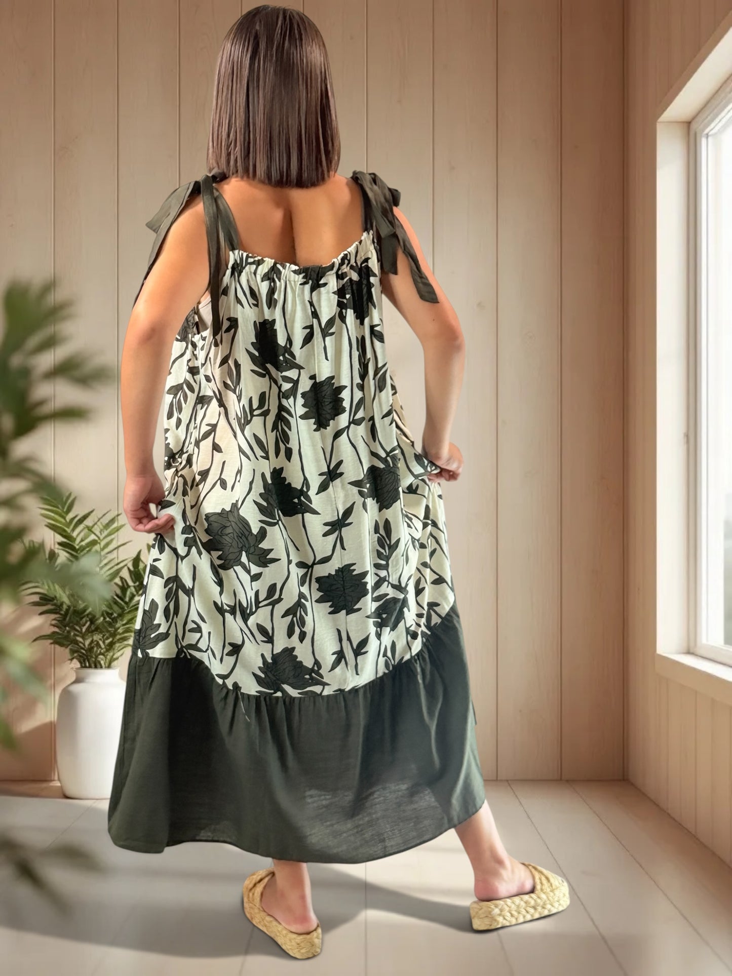 KATARINA - ROBE MOTIF FLORAL VERT BRONZE JUSQU'A LA TAILLE 52