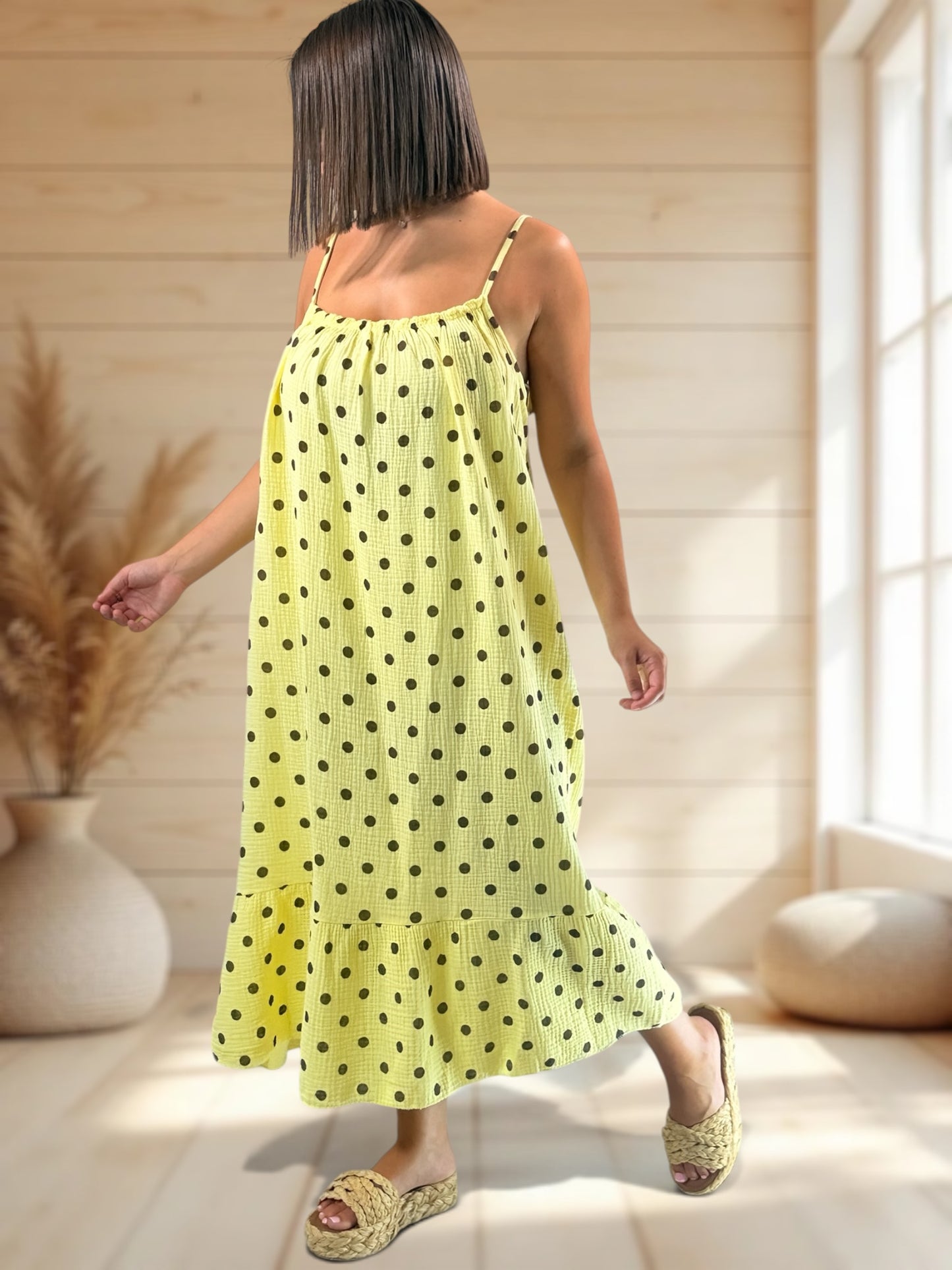 VANESSA - ROBE JAUNE A POIS JUSQU'A LA TAILLE 52/54