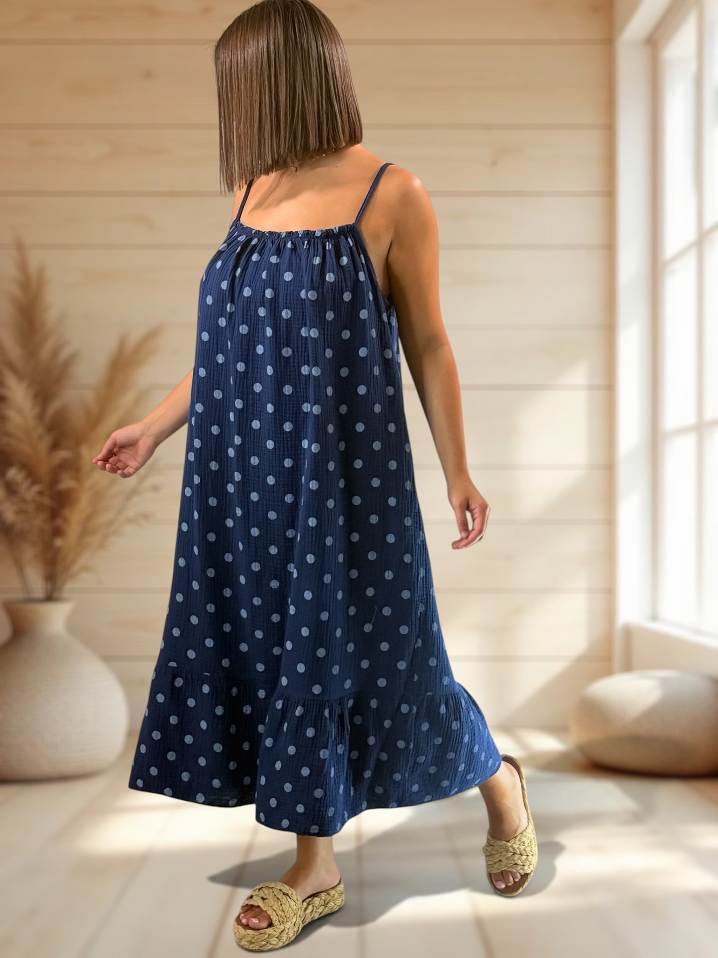 VANESSA - ROBE MARINE A POIS JUSQU'A LA TAILLE 52/54