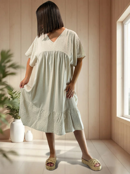 PEGGY - ROBE beige BRODEE JUSQU'A LA TAILLE 50/52