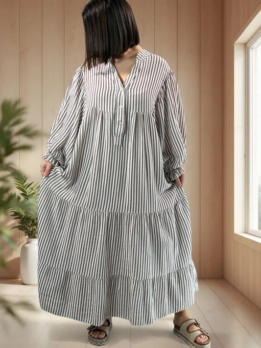 VICKY - ROBE LONGUE A RAYURE TAUPE JUSQU'A LA TAILLE 54