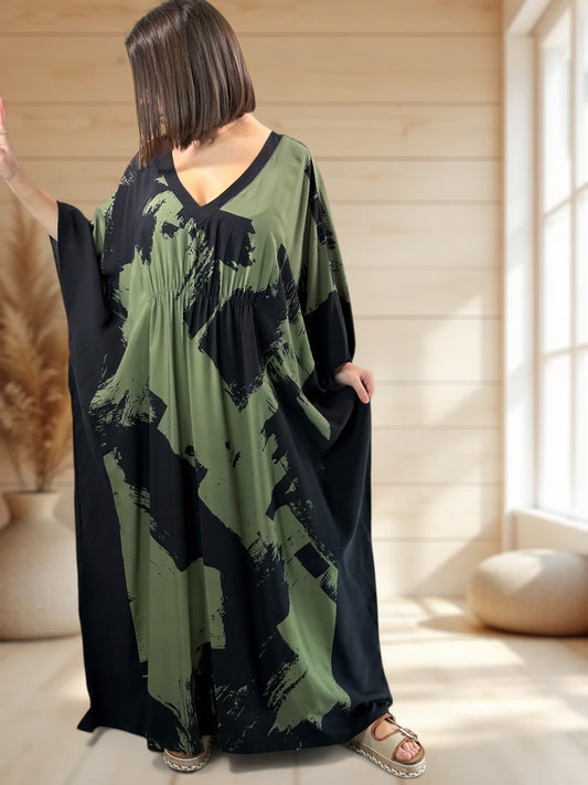 AMBRE - ROBE LONGUE A MOTIF KAKI JUSQU'A LA TAILLE 56/58