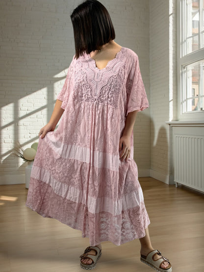 LINDA - ROBE LONGUE ROSE EN DENTELLE JUSQU'A LA TAILLE 56