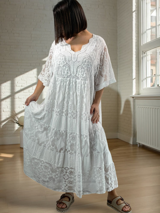 LINDA - ROBE LONGUE BLANCHE EN DENTELLE JUSQU'A LA TAILLE 56