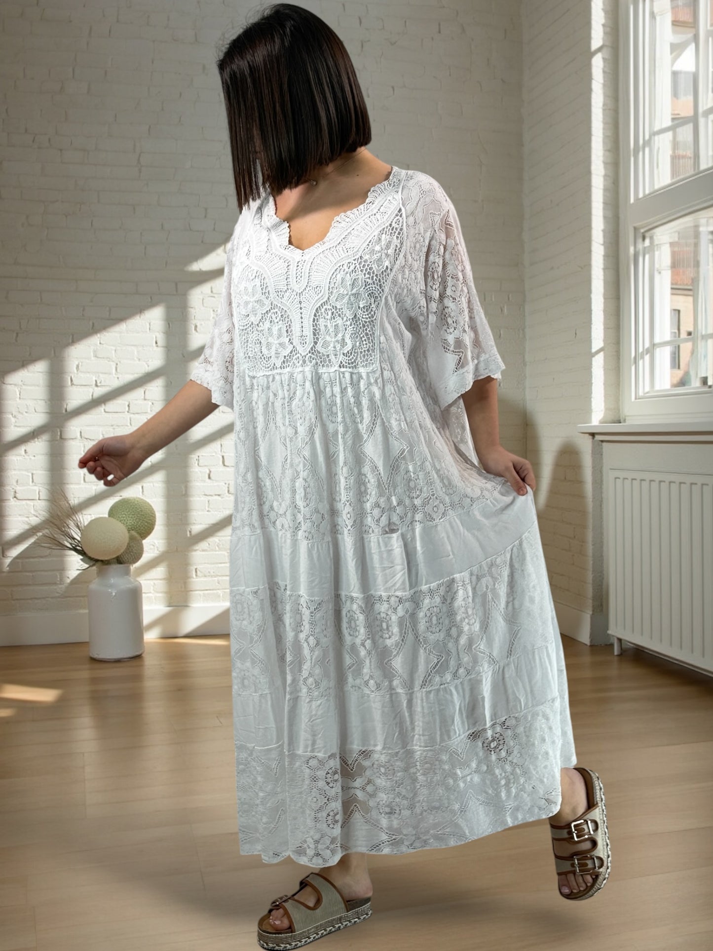 LINDA - ROBE LONGUE BLANCHE EN DENTELLE JUSQU'A LA TAILLE 56