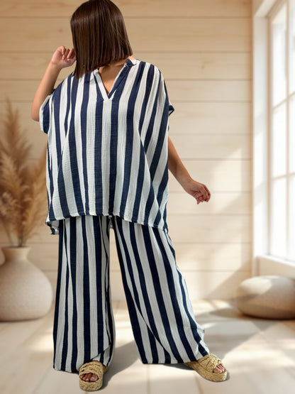 LILOU - TUNIQUE OVERSIZE A RAYURE MARINE JUSQU'A LA TAILLE 52/54