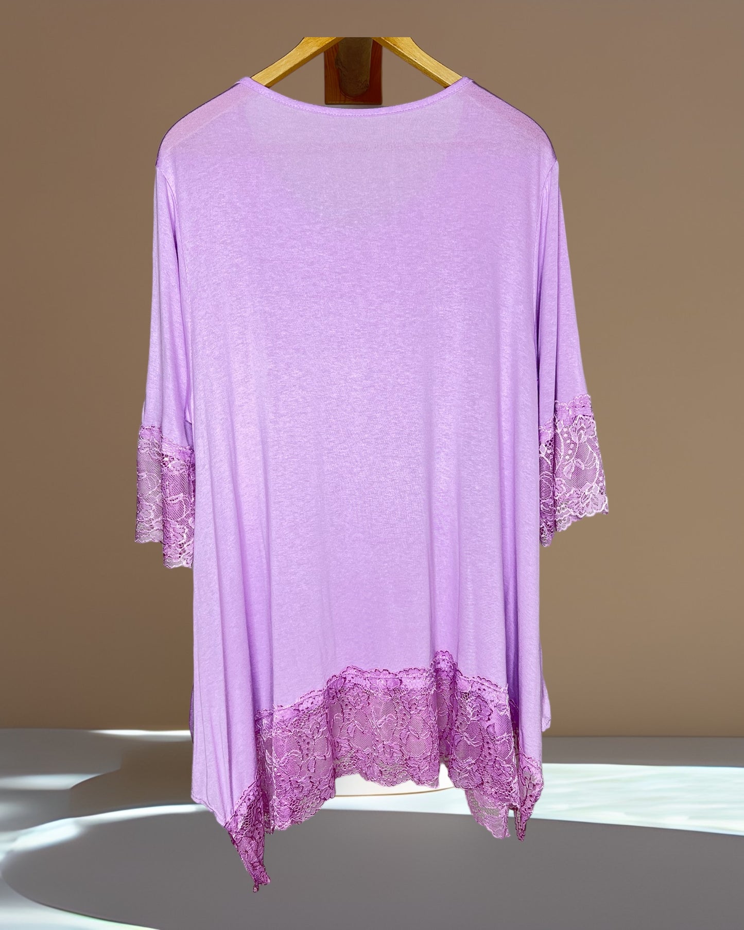 CINDY - TOP LILAS TAILLE 46 A 56/58