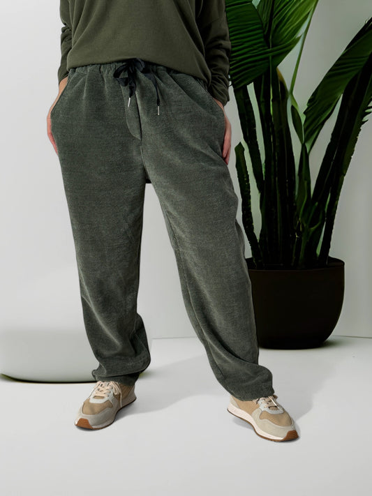LEON - PANTALON EN VELOURS KAKI TAILLE 44 A 50/52