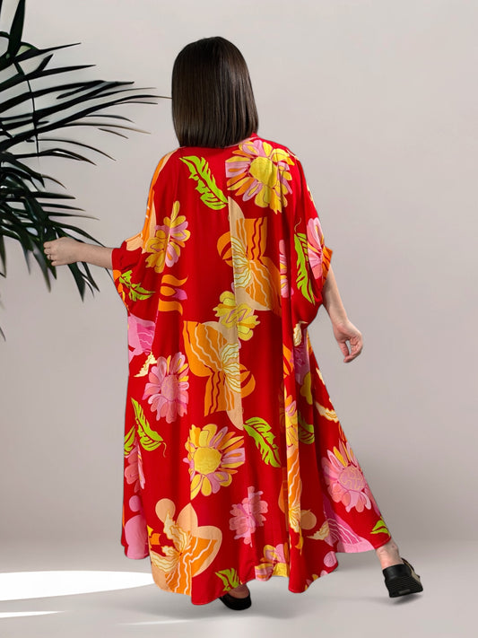 MADDY - ROBE LONGUE FLUIDE OVERSIZE ROUGE A MOTIF JUSQU'A LA TAILLE 60