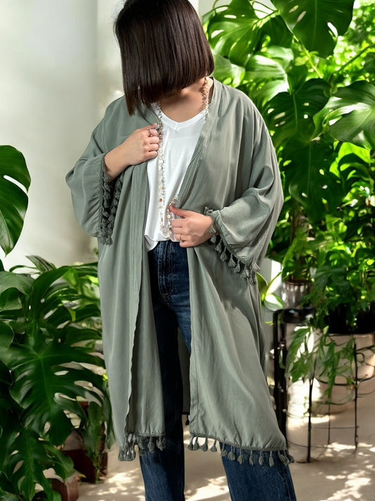 CHANTOU - KIMONO FLUIDE OVERSIZE KAKI JUSQU'A LA TAILLE 58