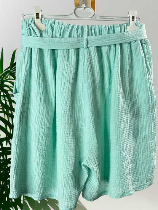 MYKONOS - SHORT LAGON OEIL EN SEQUINS TAILLE 46/48 A 52