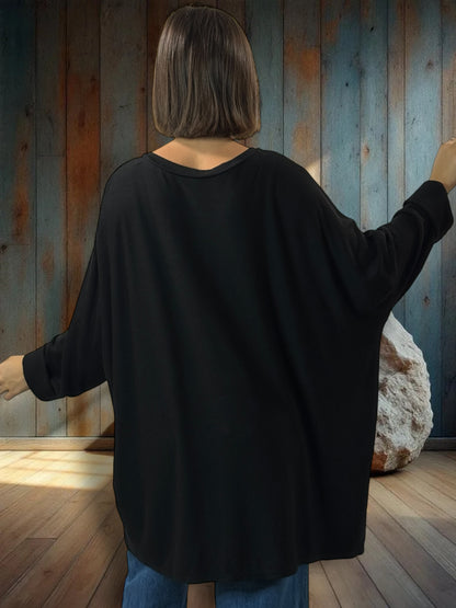 OSCAR - PULL OVERSIZE NOIR EN MAILLE FLUIDE JUSQU'A LA TAILLE 56