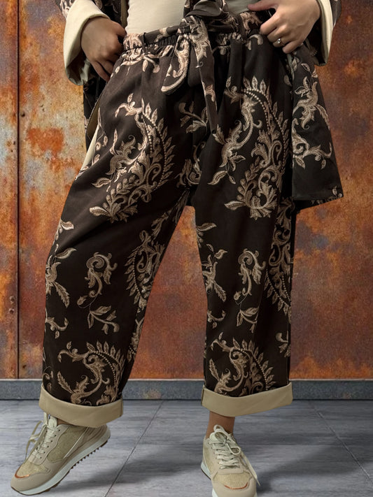 KEVIN - PANTALON MARRON A MOTIF EN SUEDINE JUSQU'A LA TAILLE 52
