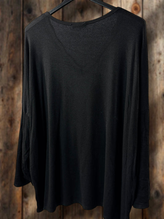 LAURA - PULL NOIR EN MAILLE FLUIDE JUSQU'A LA TAILLE 54
