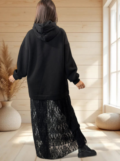 VIRGINIA - ROBE OVERSIZE NOIRE SWEAT ET DENTELLE JUSQU'A LA TAILLE 50