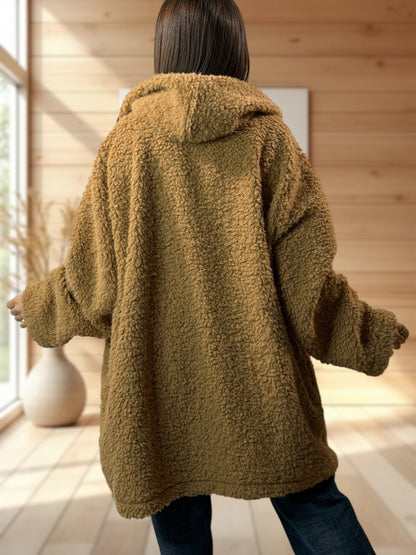 PAOLA - VESTE OVERSIZE CAMEL EN MOUMOUTE JUSQU'A LA TAILLE 54/56
