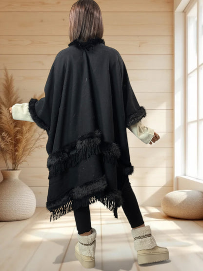 MAGNOLIA - CAPE NOIRE FAUSSE FOURRURE